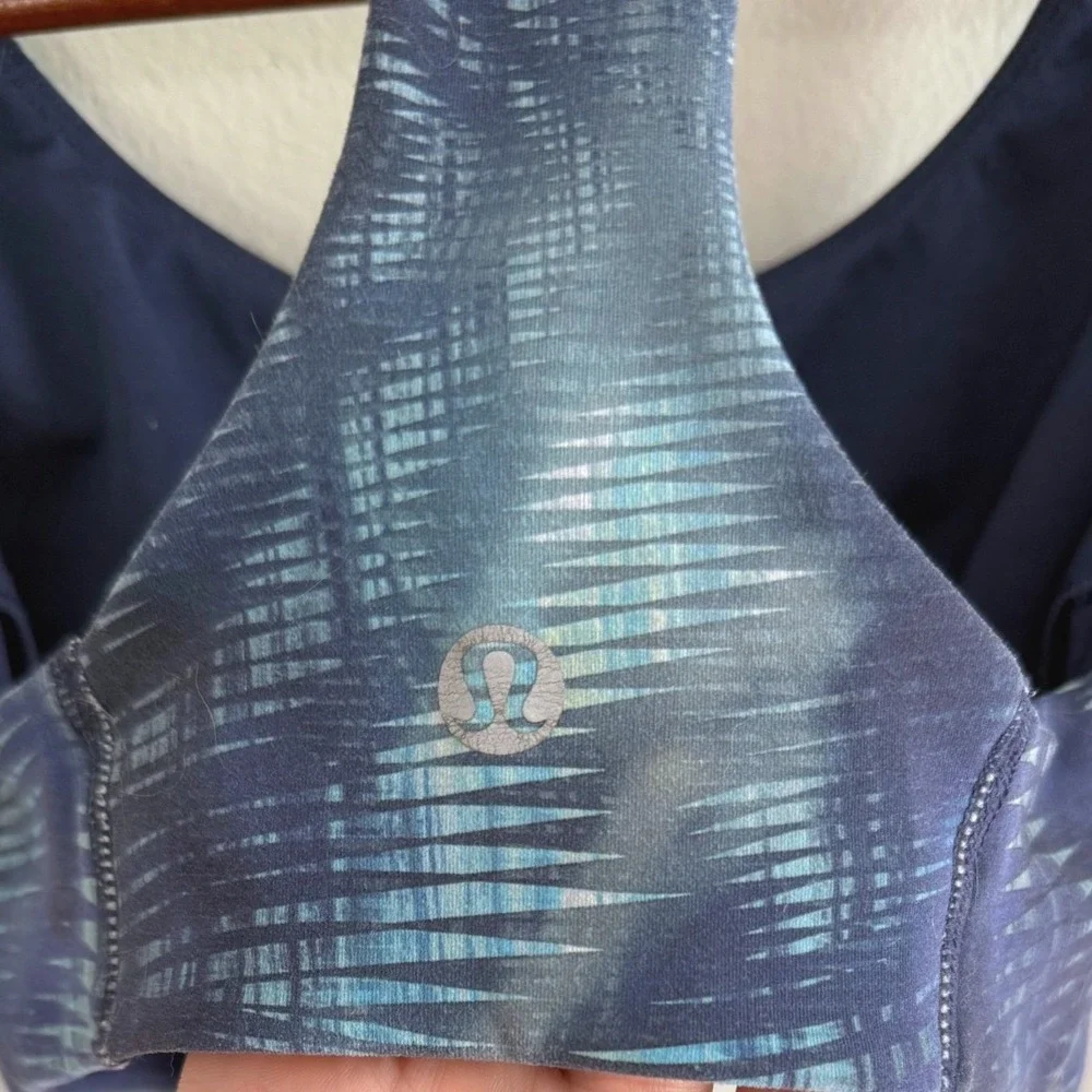 Lululemon Wunder Train Bra‎ Medium Support Shapeshifter Flux Blue Multi size 2